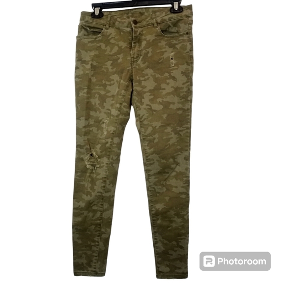 Zara Basic Denim Dept. Distressed Camo Skinny Jeans Size 8 - Picture 1 of 13